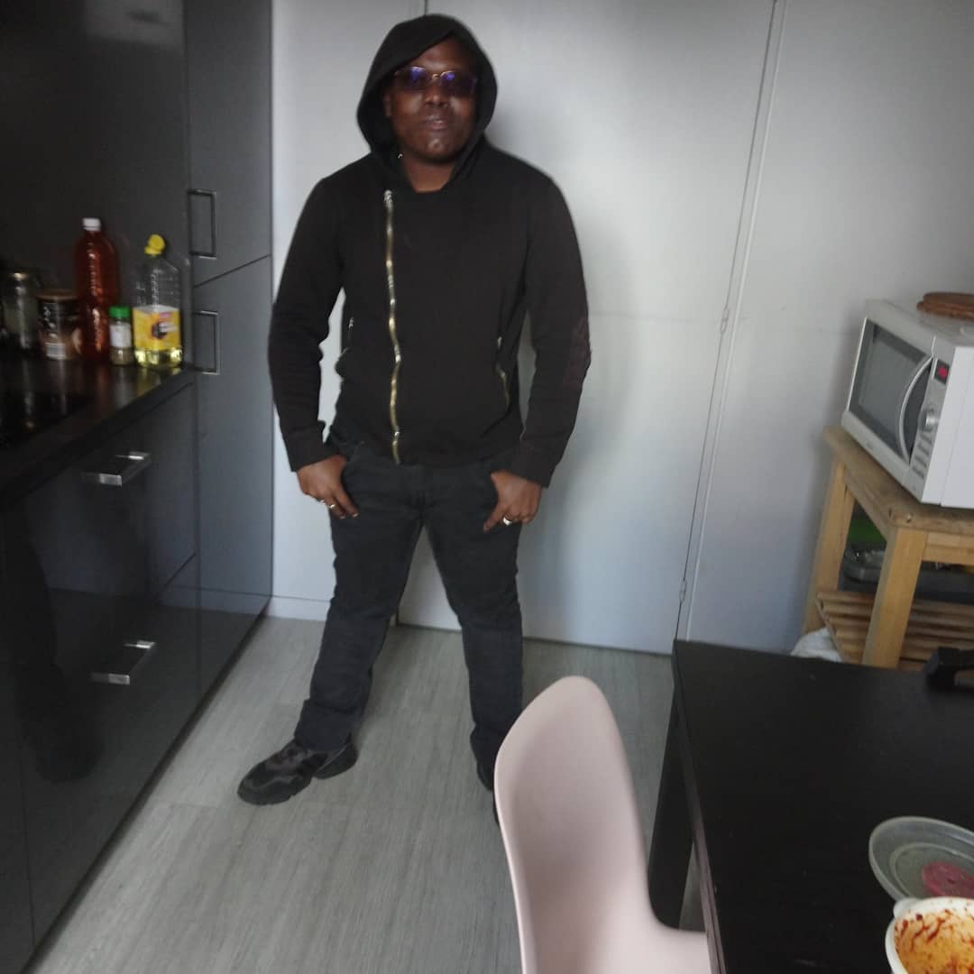 Profil von Estheban