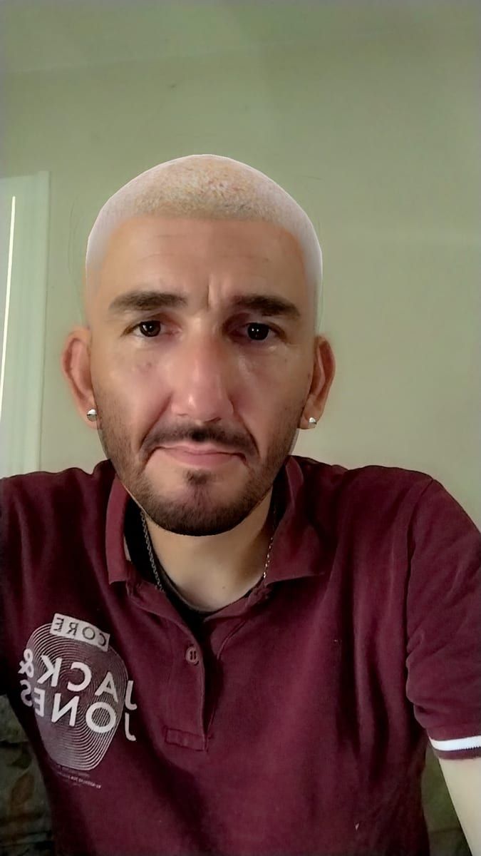 Profil von Alek